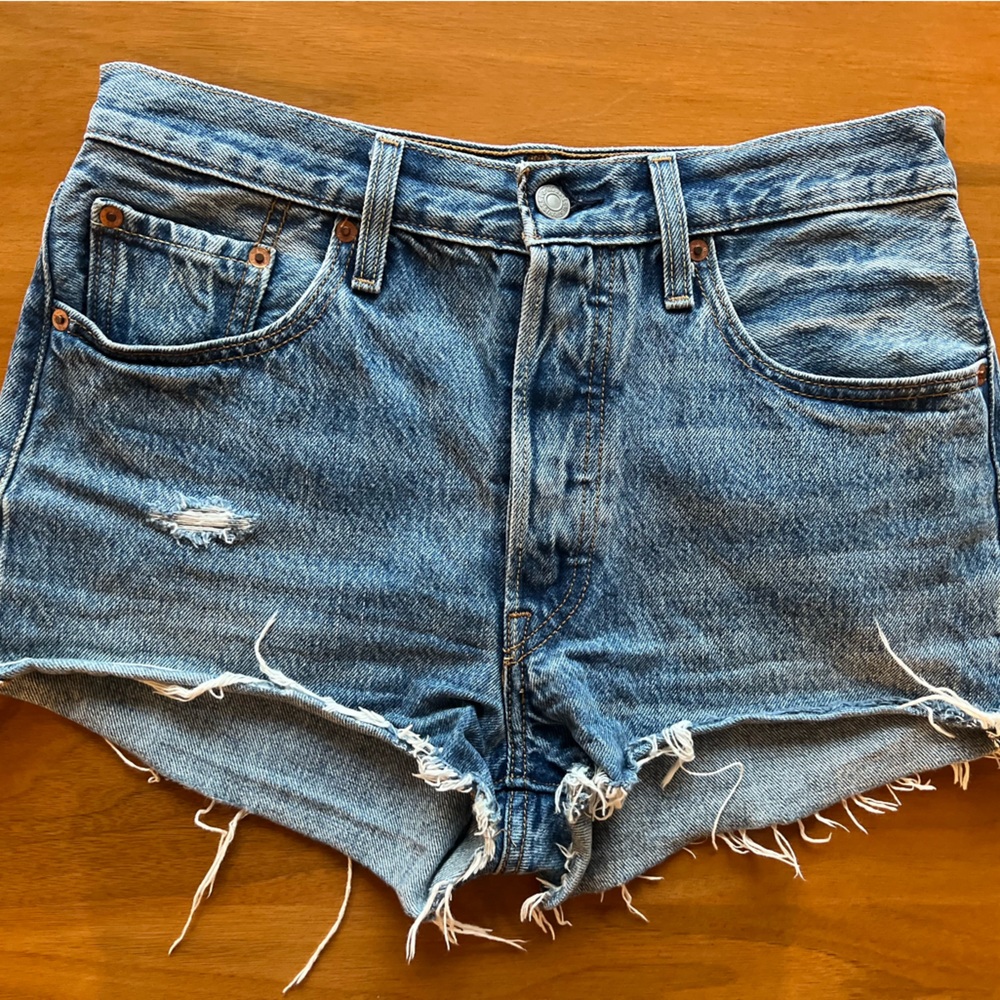 Levi’s 501 shorts